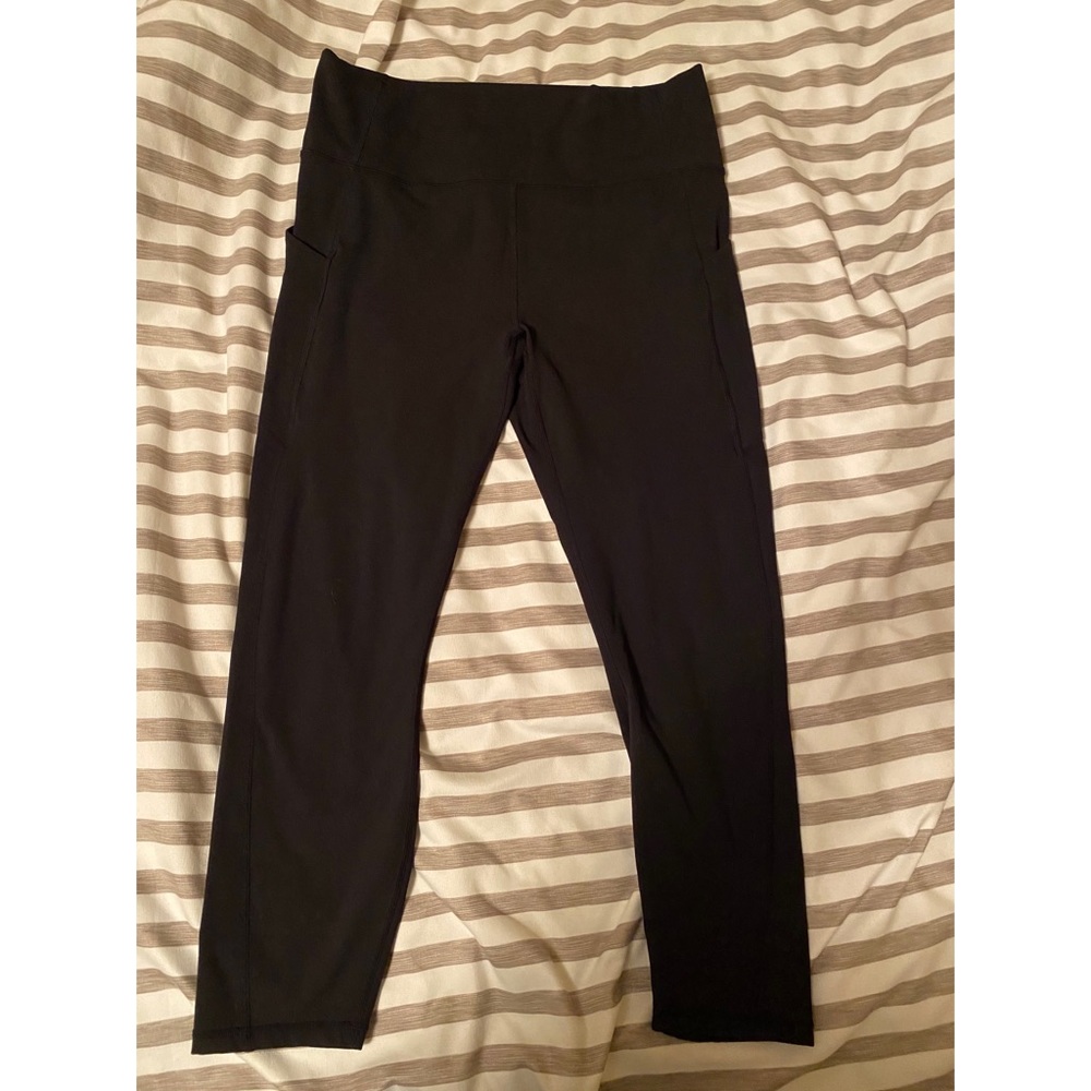 Fabletics Oasis high-waisted pocket 7/8 leggings